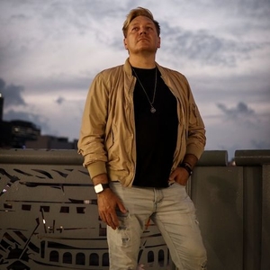 Ingressos, Datas da Turnê e Shows de Matthew Jones Official