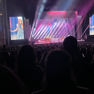 Hilary Duff at Toronto, ON in RBC Amphitheatre 2026