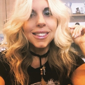 Eliza Neals Tickets, Tour Dates and Concerts