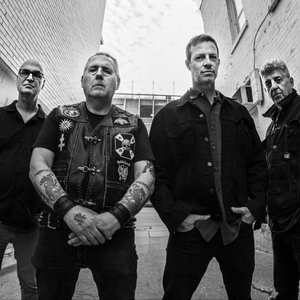 Entradas, fechas de la gira y Concierto de The Effigies
