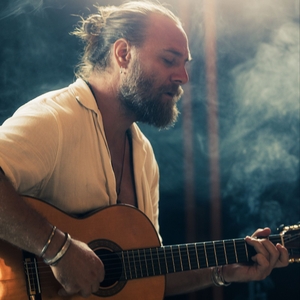 Holloway Tickets, Tour Dates and Concert