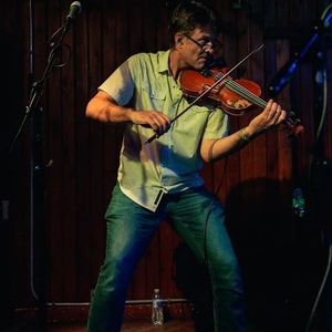 Everett Wren Tickets, Tour Dates and Concerts