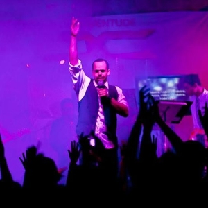 Billets, dates de tournée et concerts pour G. Hoffman