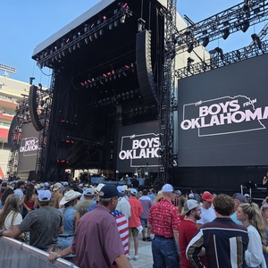 Cross Canadian Ragweed at Lincoln, NE in Memorial Stadium 2026