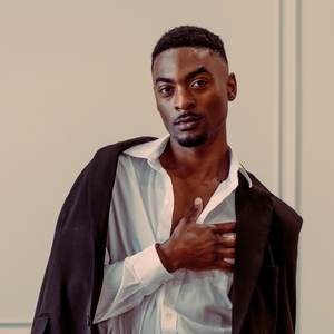Donovan Lowe