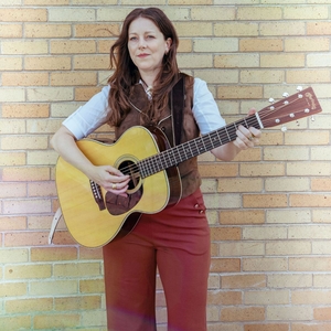 Lindsay Everly Tickets, Tour Dates and Concerts