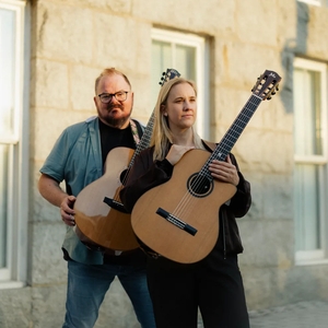Don Ross & Julie Malía