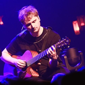 Lorien Testard Tickets, Tour Dates and Concert