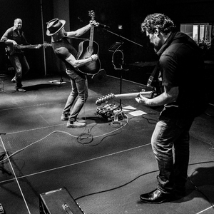 Jon Christopher Davis Tickets, Tour Dates and Concerts