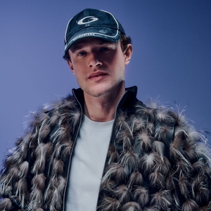 Marten Lou Tickets, Tour Dates and Concerts