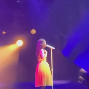 Laufey at Mexico City, Mexico in Palacio de los Deportes 2026