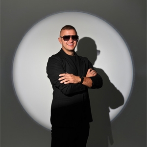 Piękni i Młodzi Dawid Narożny Tickets, Tour Dates and Concerts