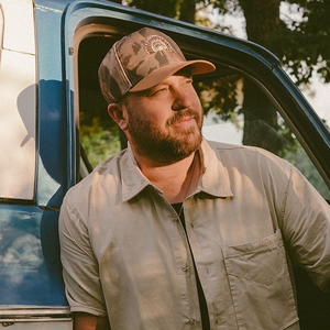 Mitchell Tenpenny Tickets, Tour Dates and Concerts