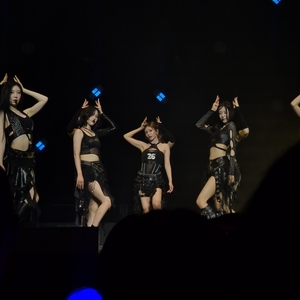 ITZY at Paris, France in Zenith Paris - La Villette 2026