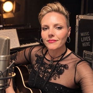 Jenni Gandolfi Tickets, Tour Dates and Concert
