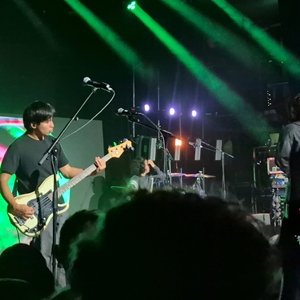 Strings and Heart at Paris, France in Booost Live 2026