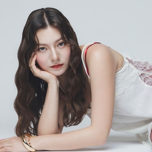 Akari Dritschler Tickets, Tour Dates and Concert
