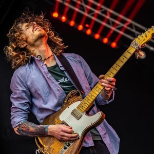 Dom Martin Tickets, Tour Dates and Concerts
