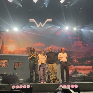 Weezer at Milwaukee, WI in Fiserv Forum 2026