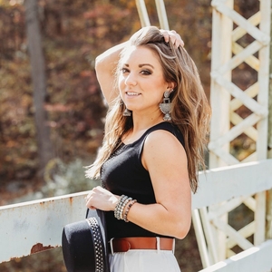 Stephanie Grace Tickets, Tour Dates and Concert