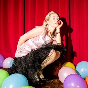 Lois Tickets, Tour Dates and Concert
