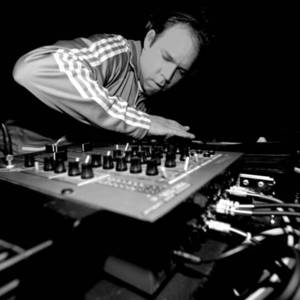 DJ F @ Cadavra