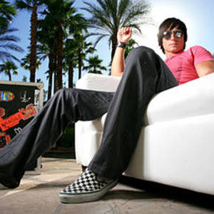 Chris Clouse @ Madarae