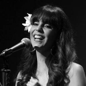 Different Drum - A Linda Ronstadt Tribute Tickets, Tour Dates and %{concertOrShowText}