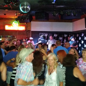 SOUNDHOUSE at Pismo Beach, CA in Harry's Beach Bar 2015