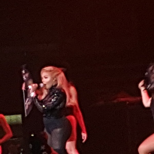 Lil' Kim at Philadelphia, PA in Liacouras Center 2015