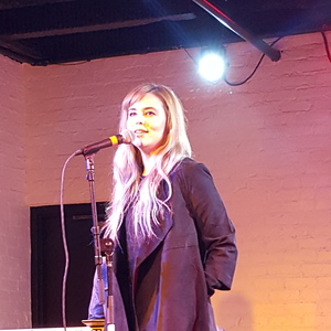 Anna Nalick at Cincinnati, OH in Ludlow Garage 2015
