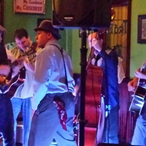 Gravy Boys at Morrisville, NC in Tra Li Irish Pub 2015