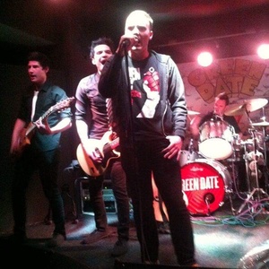 Green Date at Derby, United Kingdom in The Flowerpot 2016