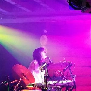 Emily Wells at Portland, OR in Doug Fir 2015