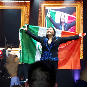 Ana Gabriel at Houston, TX in Revention Music Center 2016