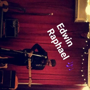 Edwin Raphael at Montreal, Canada in Le Cagibi 2016