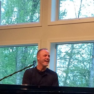 Gary Lynn Floyd at Lynnwood, WA in Unity Church 2016