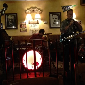 Jamie Waldron Trio at Chandler, AZ in Fibber Magees 2016