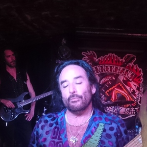 Marco Mendoza at Edinburgh, United Kingdom in Bannermans Bar 2016