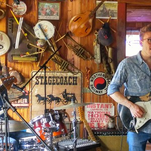 Dylan Doyle Band at Benton, WI in New Diggings General Store 2016