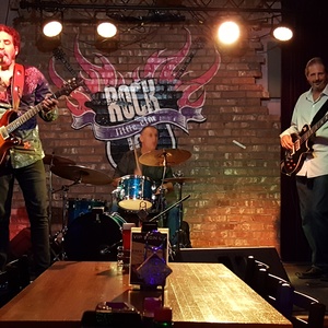 Joey Love at Frisco, TX in Rock 101 Grill 2016
