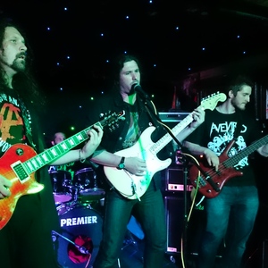 Avenford at Addlestone, United Kingdom in The Holly Tree 2016