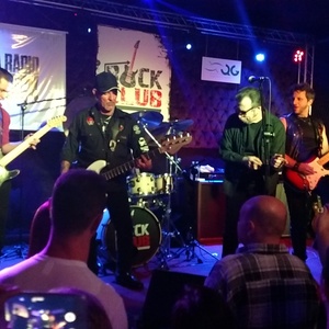 Camisa de Vênus at São Bernardo Do Campo, Brazil in Bar Rock Club 2016