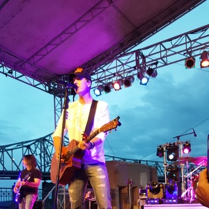 Brushville at Peoria, IL in Peoria Riverfront on CEFCU Stage 2016