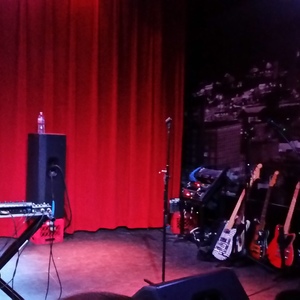 Wye Oak at Kansas City, MO in RecordBar 2016
