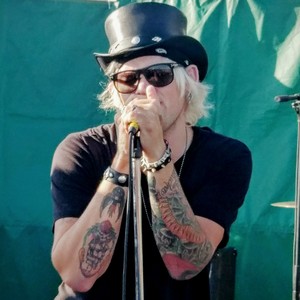 James Durbin at Santa Cruz, CA in The Crows Nest 2016