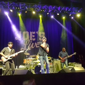 Bobby McClendon at Rosemont, IL in Joe's Live 2016