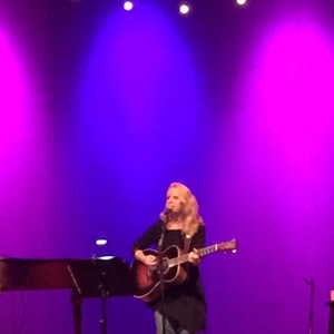 Mary Chapin Carpenter at Riverside, CA in Fox Performing Arts Center 2016