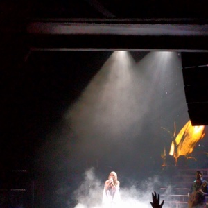 CL at San Francisco, CA in Warfield 2016