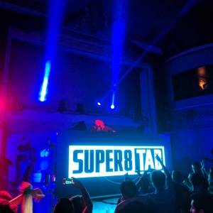 Super8 & Tab at San Francisco, CA in Ruby Sky 2016